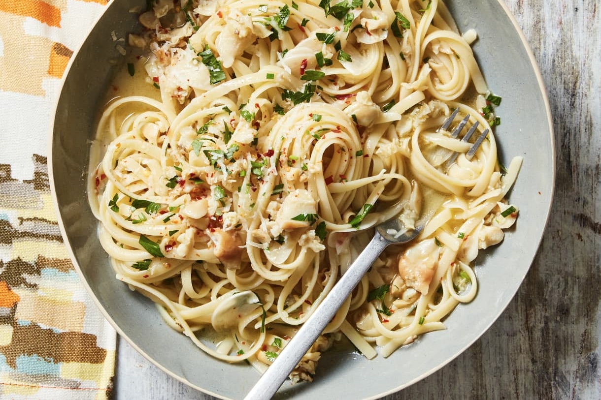 No-Shell Linguine & Clams